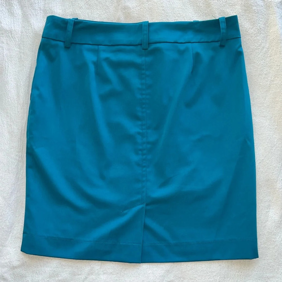 Trina Turk Nalin Blue Teal Pencil Skirt in Azure Turquoise Size 6 - Picture 3 of 8